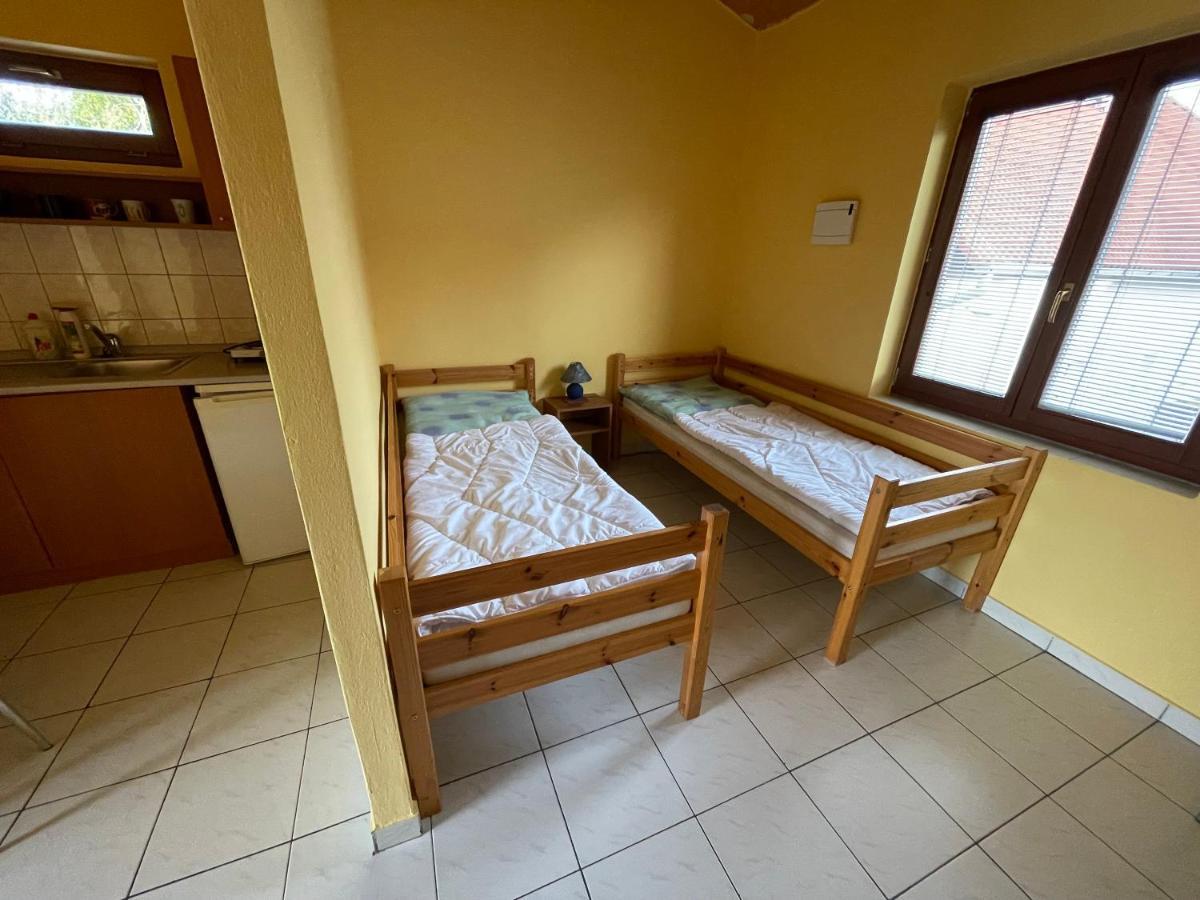 Apartmány Forró Rybárska Veľký Meder Esterno foto