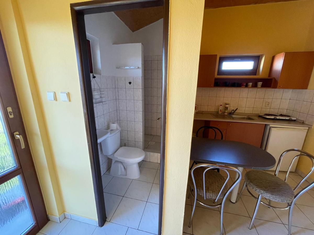 Apartmány Forró Rybárska Veľký Meder Esterno foto