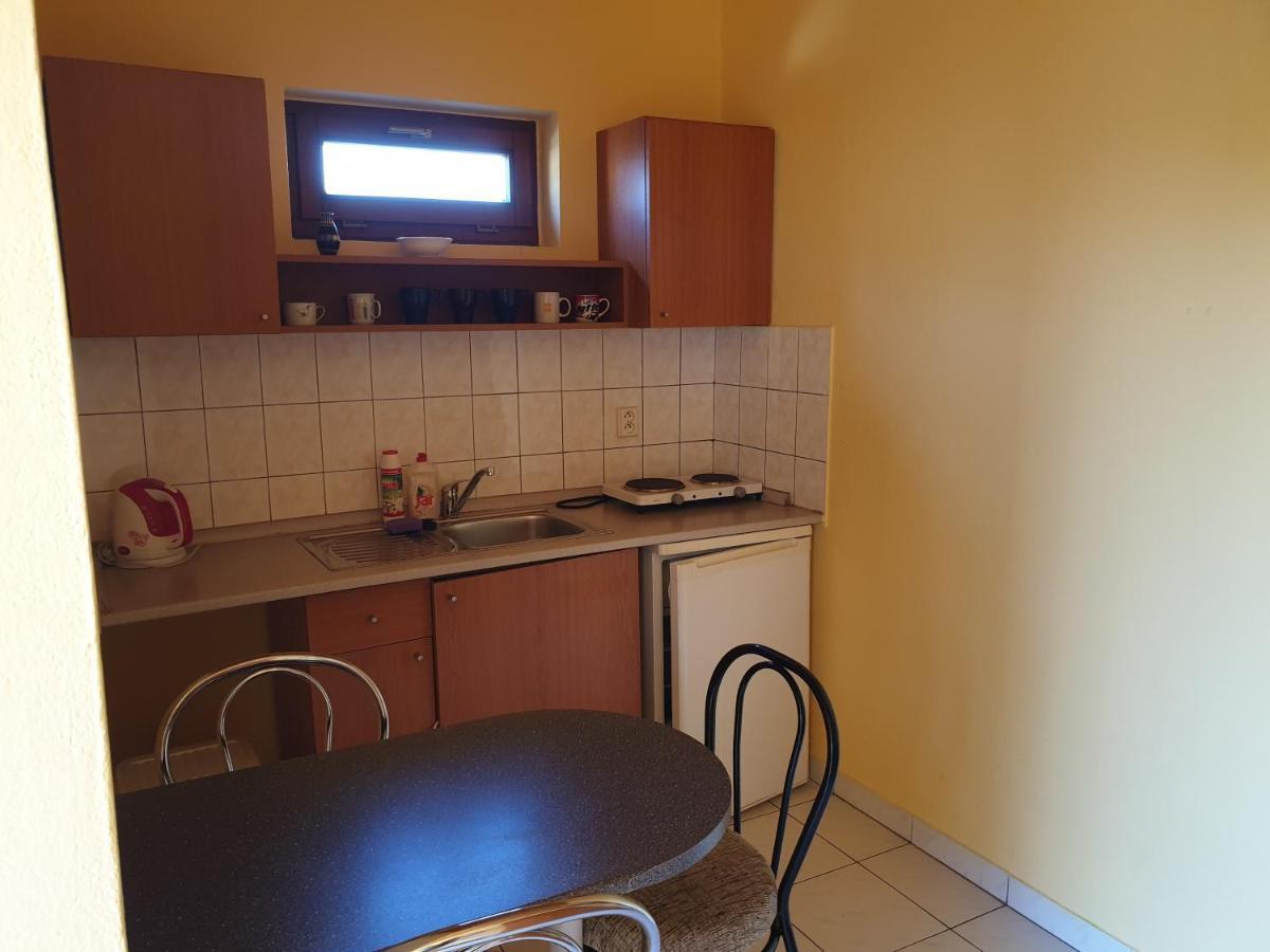 Apartmány Forró Rybárska Veľký Meder Esterno foto